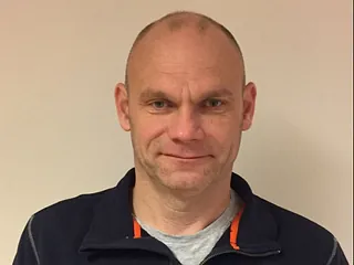 Samtale mellom rådgiver og klient, noterer.